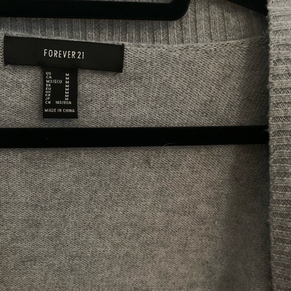 [M]👚FOREVER 21 cropped cardigan - Picture 6 of 10